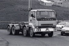 B/W PHOTO: LANCASHIRE COUNTY COUNCIL LEYLAND CONSTRUCTOR 8 WHEEL RIGID