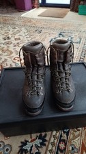 mens hill walking boots