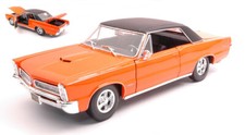 Vehicles 1:18 Scale Maisto