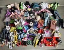 Bundle Of Rainbow High Doll