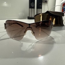 GUESS sunglasses guess