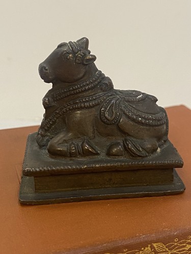 Vtg indian bronze nandi bull - indian,