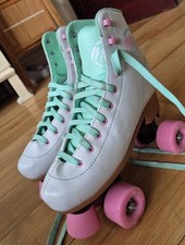 Mia Retro Quad Roller Skates