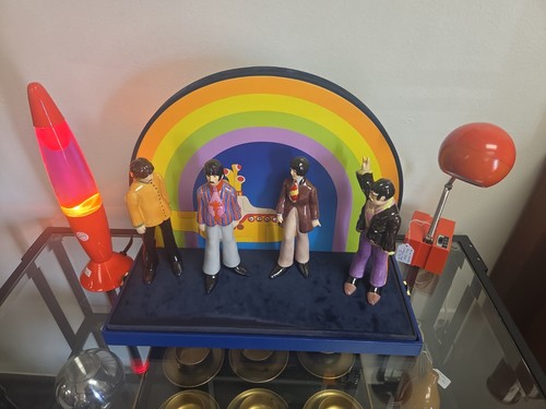 Beatles ceramic yellow - beatles,