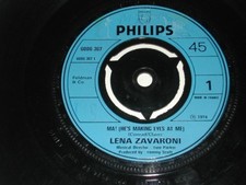 Lena Zavaroni - Ma! (He's