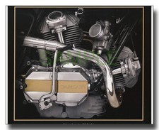 Ducati 900 SS Desmo engine framed picture desmodronic free p&p UK