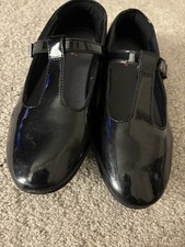 Clark’s Girls Shoes Size 5.5