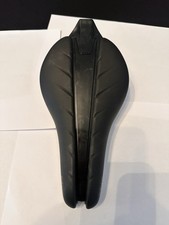 Fabric Tri Elite Carbon Rail Saddle Black with Bottle Cage / Mount