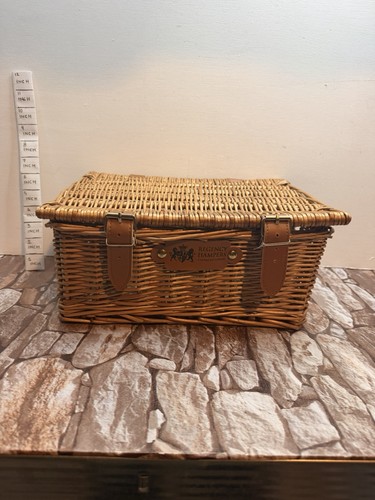 Stunning regency hamper - regency,