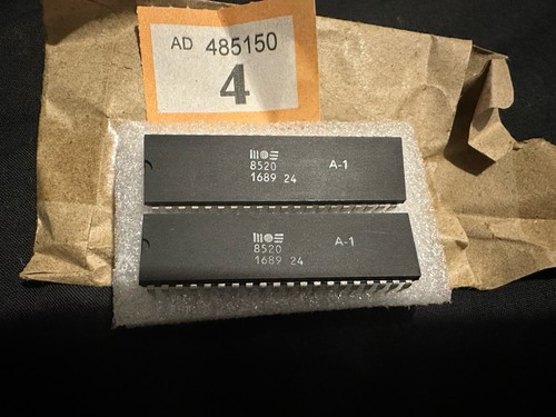 Commodore amiga 500 pair - amiga, of