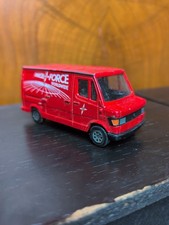 Corgi Parcel Force Van 207D