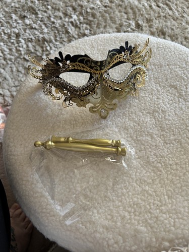 Half face masquerade mask - masquerade,