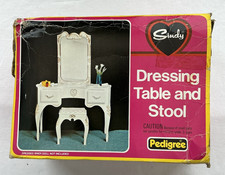Pedigree Sindy's Dressing