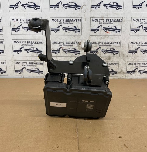 Volvo v40 abs - volvo, module