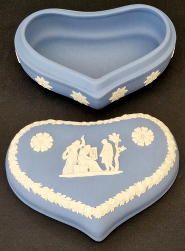 Vintage wedgwood jasperware - wedgwood,