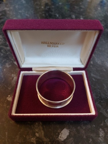 Silver napkin ring hallmarked - silver,