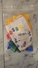 32 pcs Shapes Nuts and Bolts