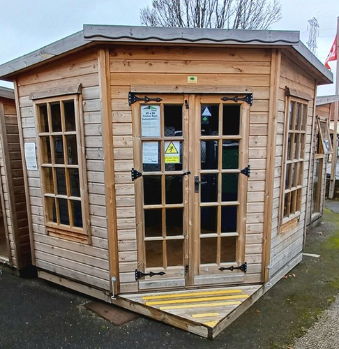 8x8 corner pent summerhouse - corner,