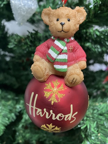 Harrods 2010 archie resin - 2010,