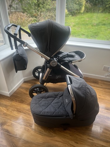 Mamas and papas ocarro pram - papas,