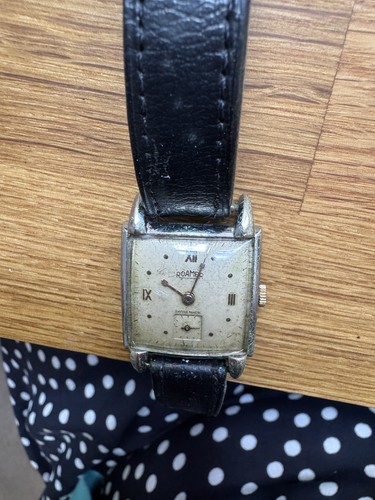 Vintage roamer wristwatch - vintage,