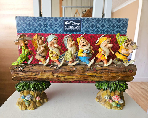 Walt disney showcase - walt,