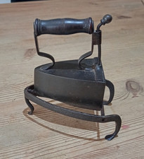 Flat iron box iron No.4 with cast iron slug and wrought iron trivet