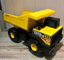 Tonka 952 [975] 16.5" Dumper