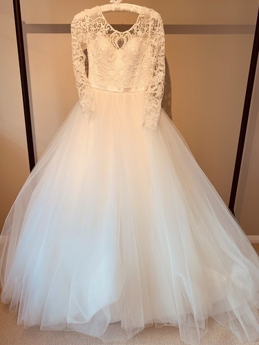 Suzanne neville renee wedding - neville,
