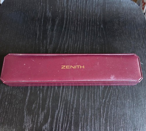 Zenith vintage watch box - watch,