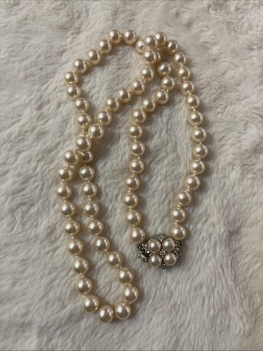 Vintage majorica pearl - majorica,