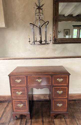 Antique mahogany kneehole - mahogany,