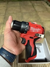 Milwaukee M12 Super Compact