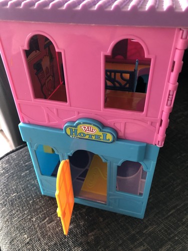 Polly pocket hotel fold - polly,