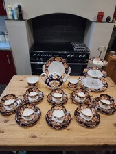 Royal Albert HEIRLOOM eight