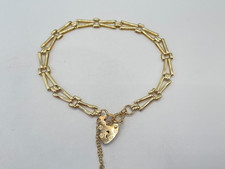 Vintage 9ct Gold Hallmarked 7" Gate Bracelet. Goldmine Jewellers.