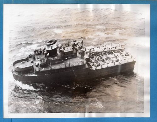 1947 broken tanker - 1947, ss