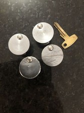 Ford Sierra RS Cosworth 3dr / 500 Genuine Centre Locks With Key Set Of 4