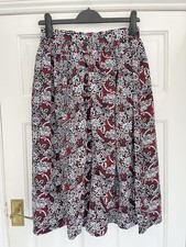 Boohoo Women’s Floral Midi