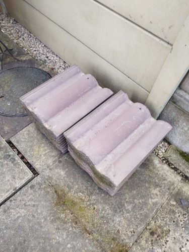 Regent roof tiles x22 - tiles,