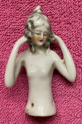 Vintage porcelain pin - , cushion