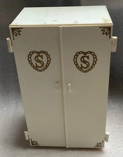 Sindy 44502 wardrobe - sindy, unboxed