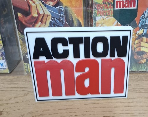 Vaman vintage action man desk - action,