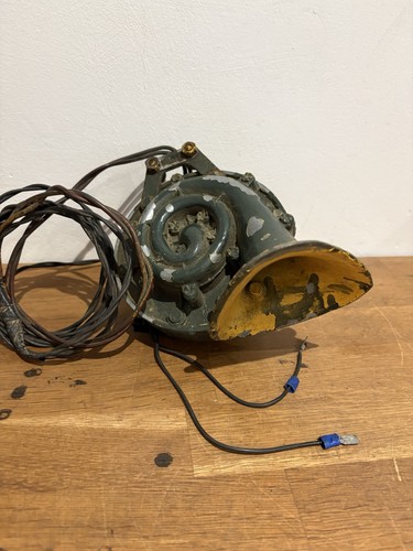 Vintage lucas snail - snail, ,