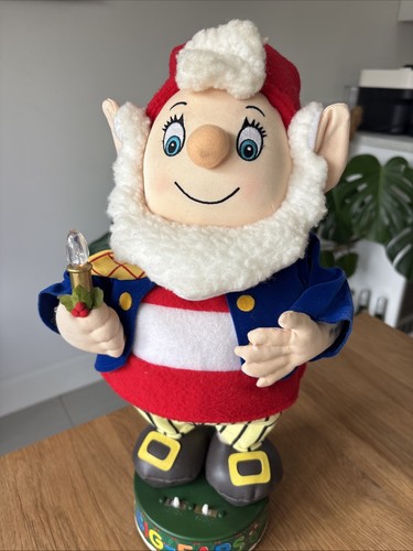 Christmas toyland big ears - -,