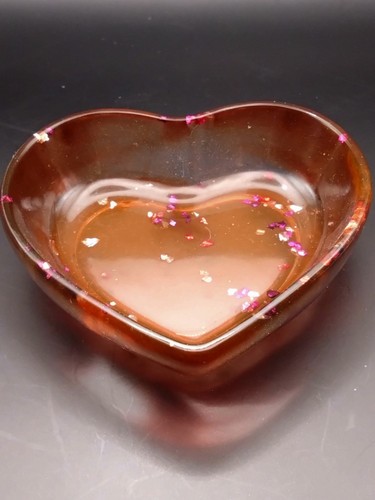 Small resin heart shaped - small,