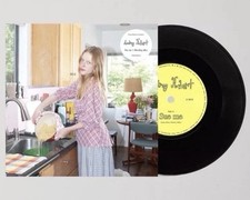 Audrey Hobert - Sue Me /