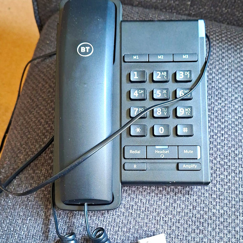 Black corded telephone 1 - bt,