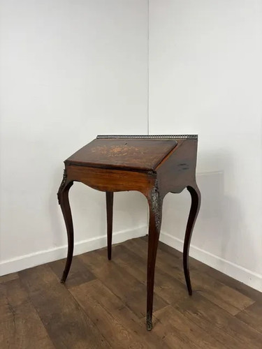 Victorian walnut inlaid - victorian,