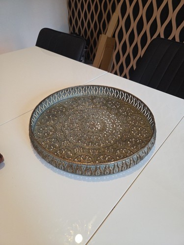 Vintage moroccan style metal - vintage,